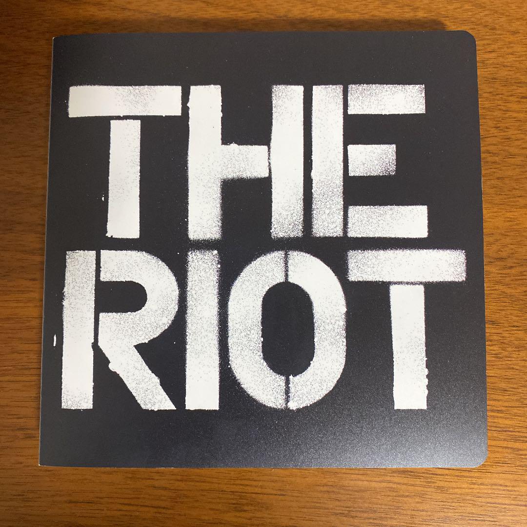 THE RIOT アザージャケット ファイル