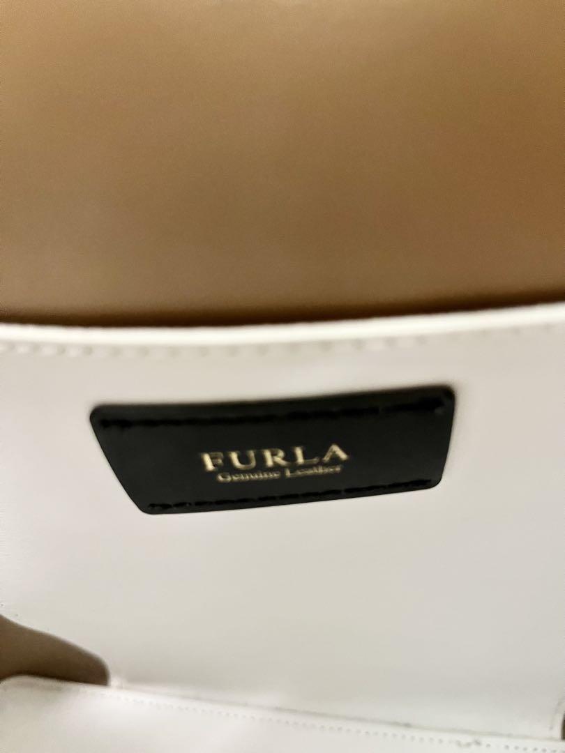 【美品】FURLA コスタンザ 巾着 2way パンチング ホワイト 白
