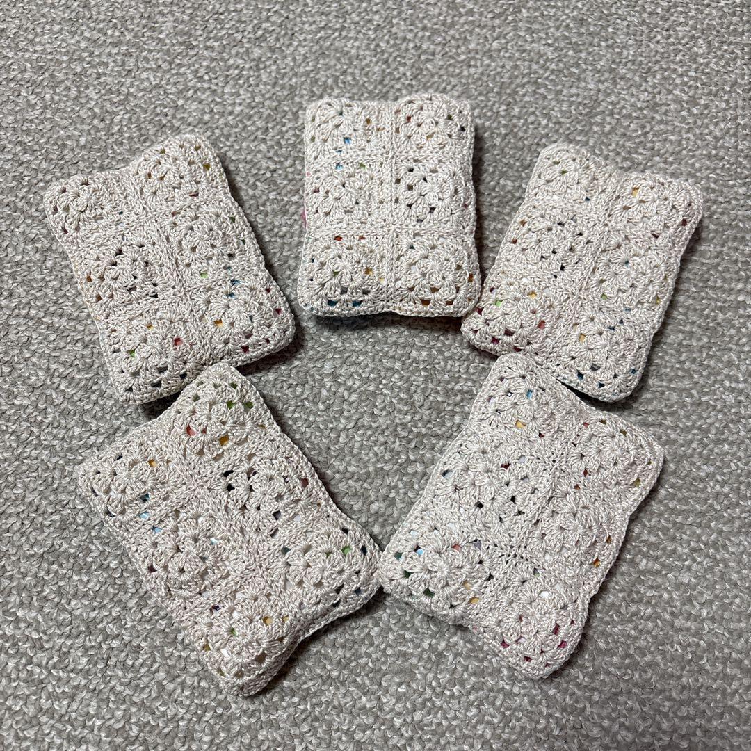 ハンドメイド　かぎ編みファスナーポーチ　ポケットティッシュケース　モチーフ編み