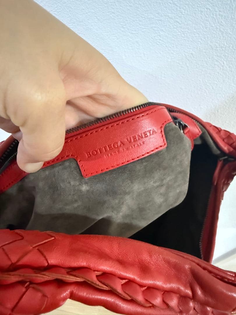 【希少レア】美品!!ボッテガヴェネタ イントレチャート ワンショルダーバッグ 【希少レア】美品!!ボッテガヴェネタ イントレチャート ワンショルダーバッグ