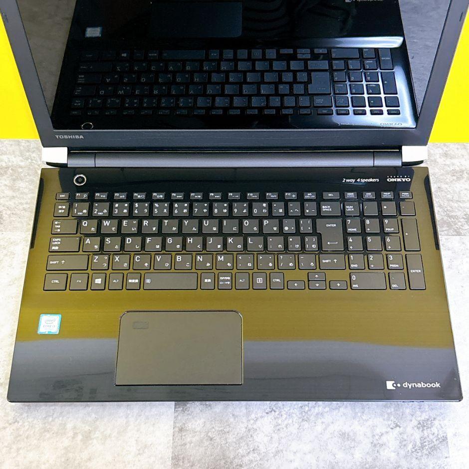 高年式✨新品SSDで快適✨カメラ付き おしゃれ黒 ブルーレイ フルHD 仕事趣味