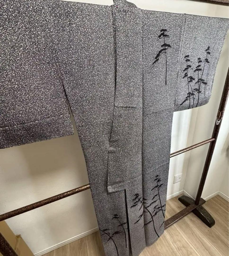 白