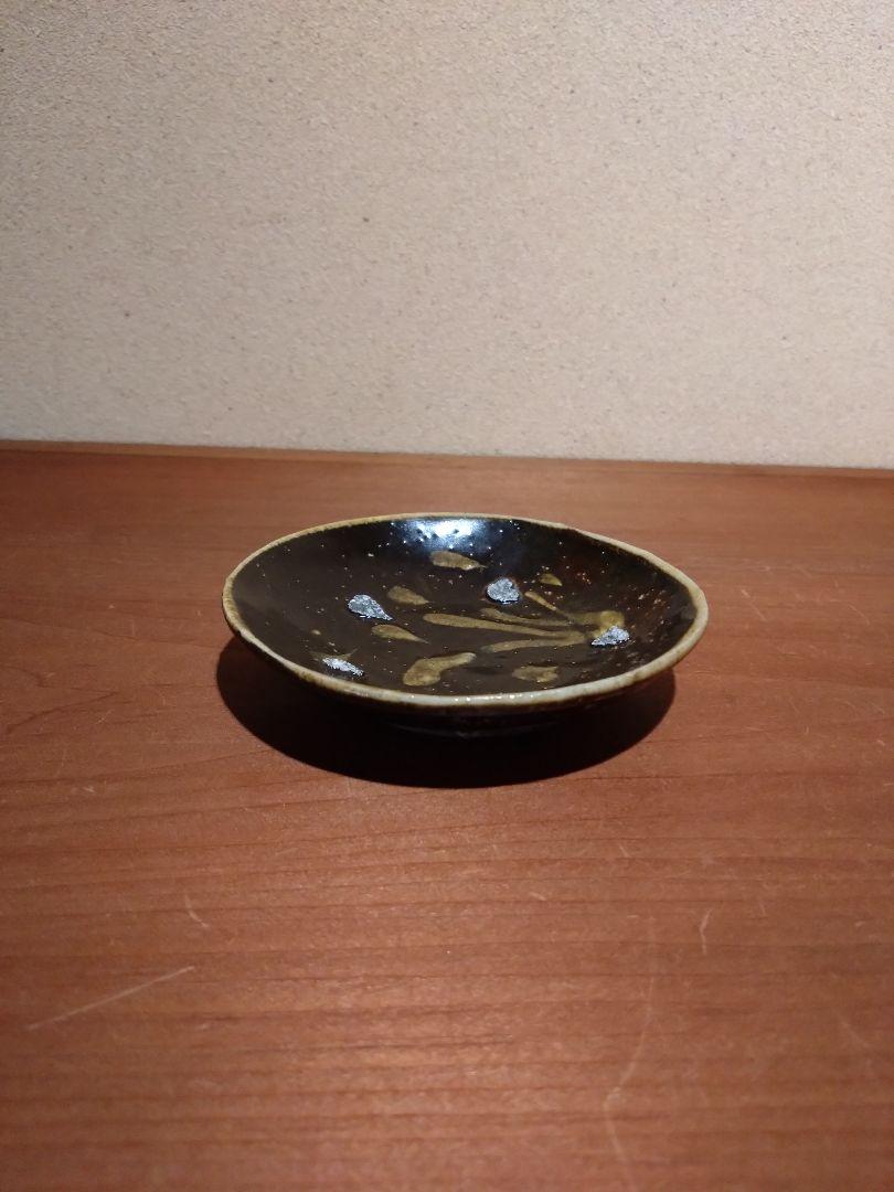 磁州窯 黒釉 銹絵 草花紋 小皿