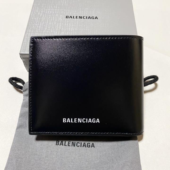 ⭐️未使用級⭐️バレンシアガ×シンプソンズ　二つ折り財布　激レアモデル　入手困難 新品未使用！送料込み☆BALENCIAGA☆シンプソンズ コラボ二