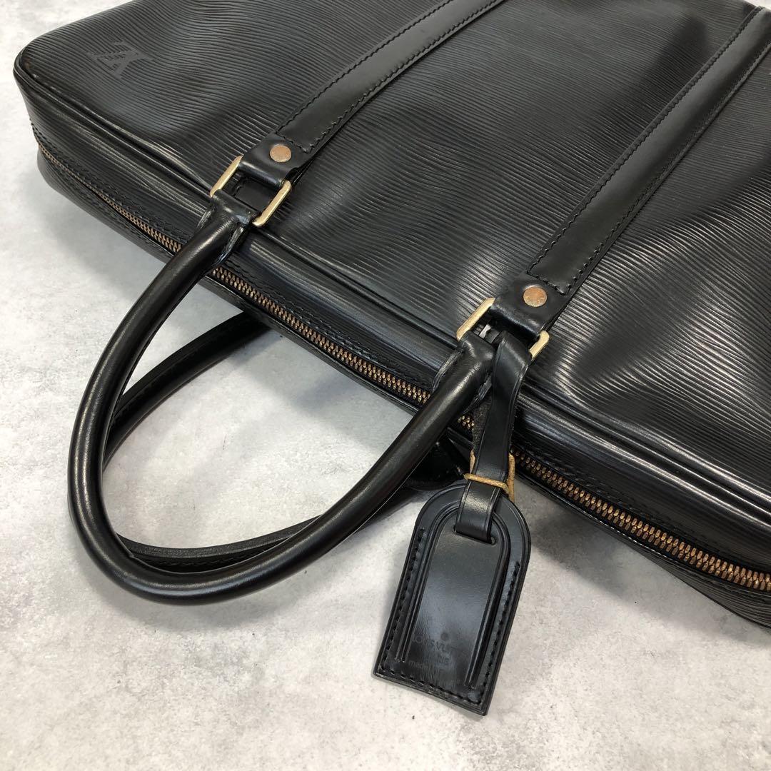 美品✨ルイヴィトン エピ ポルトドキュマンヴォワヤージュ レザー ブリーフケース