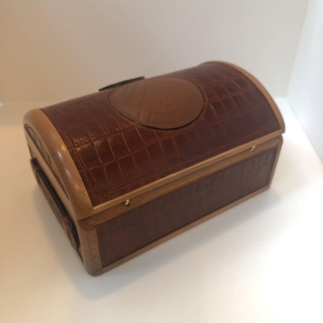 腕時計ケース　フランクミュラー　FRANCK MULLER