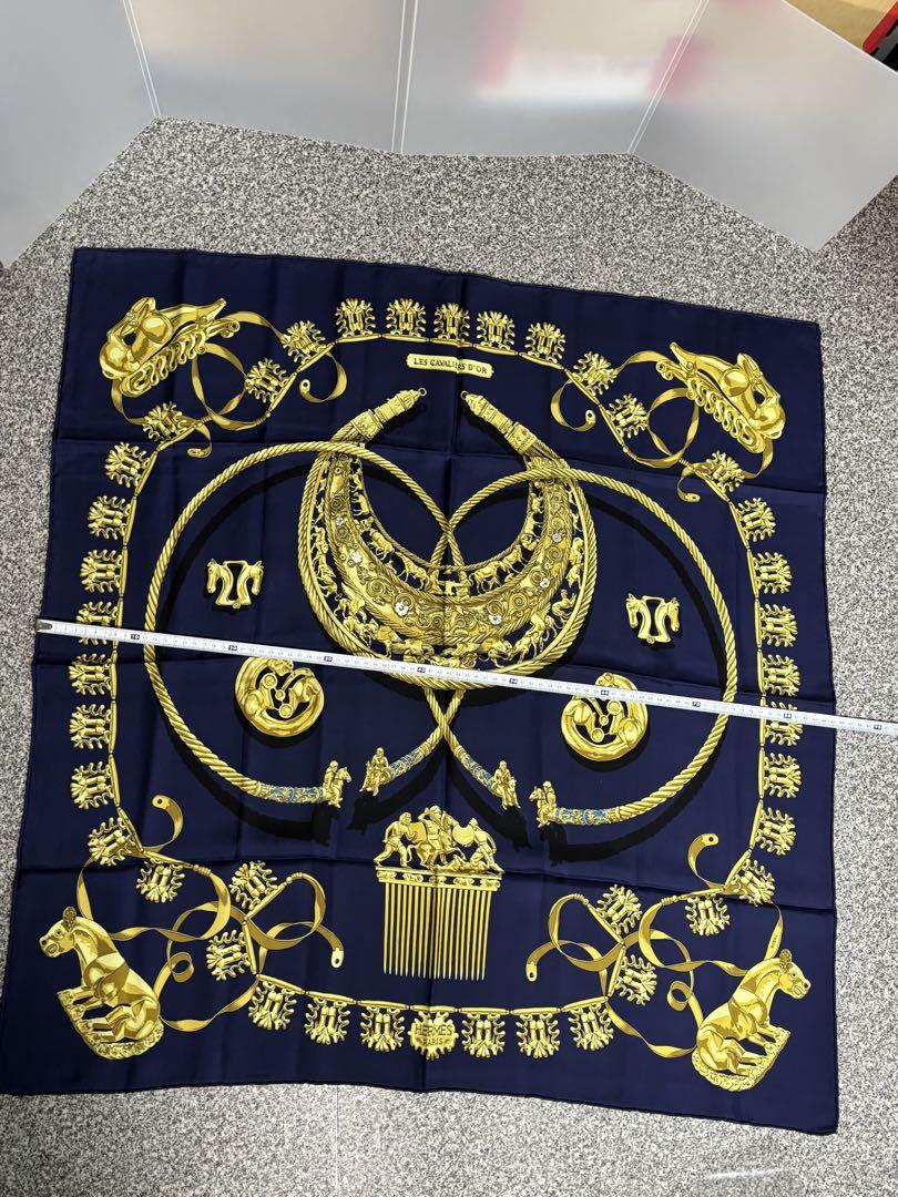 【美品】HERMES エルメス 黄金の騎士 カレ90 タグ付き スカーフ シルク