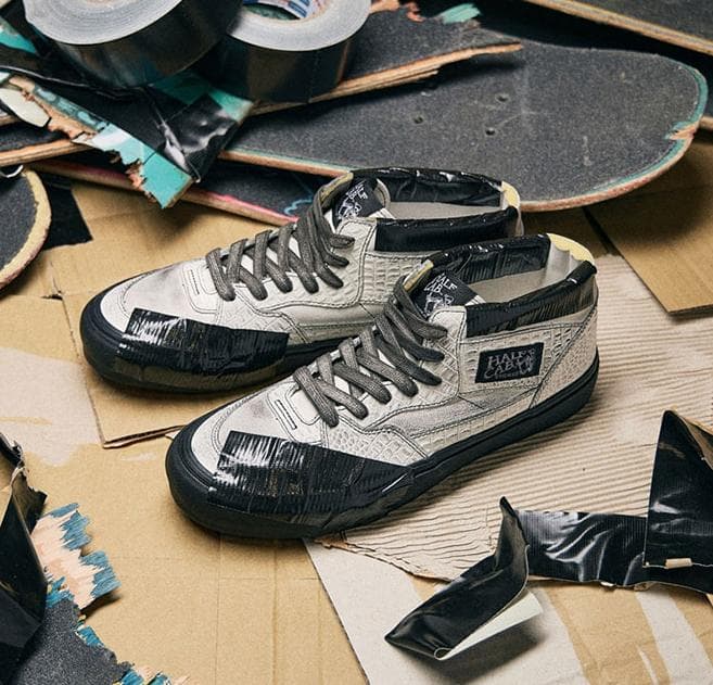 VANS Vault HALF CAB ホワイト/ブラック スニーカー