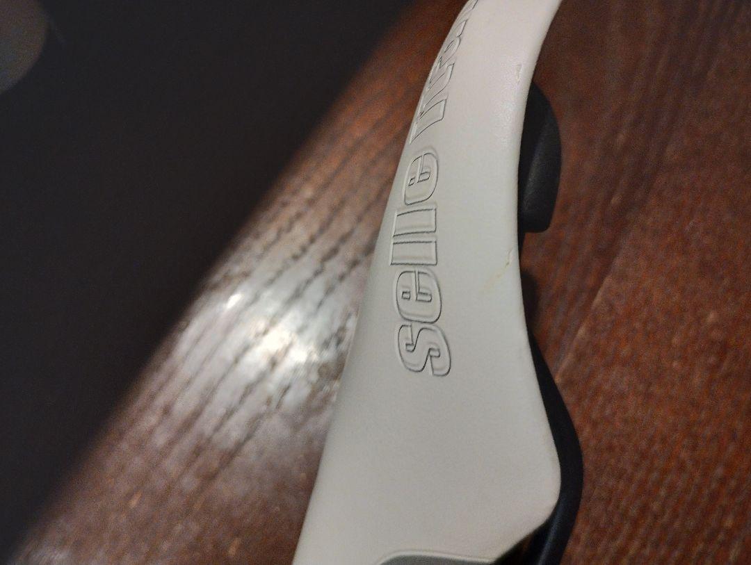 Selle Italia サドル ホワイト