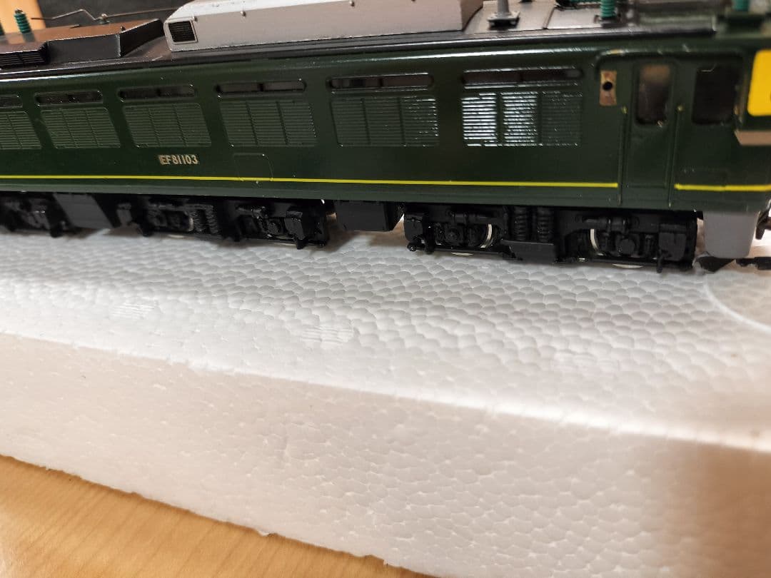 エンドウ EF81 トワイライトエクスプレス HO 電気機関車 ジャンク扱い エンドウ EF81 トワイライトエクスプレス HO 電気機関車 ジャンク扱い