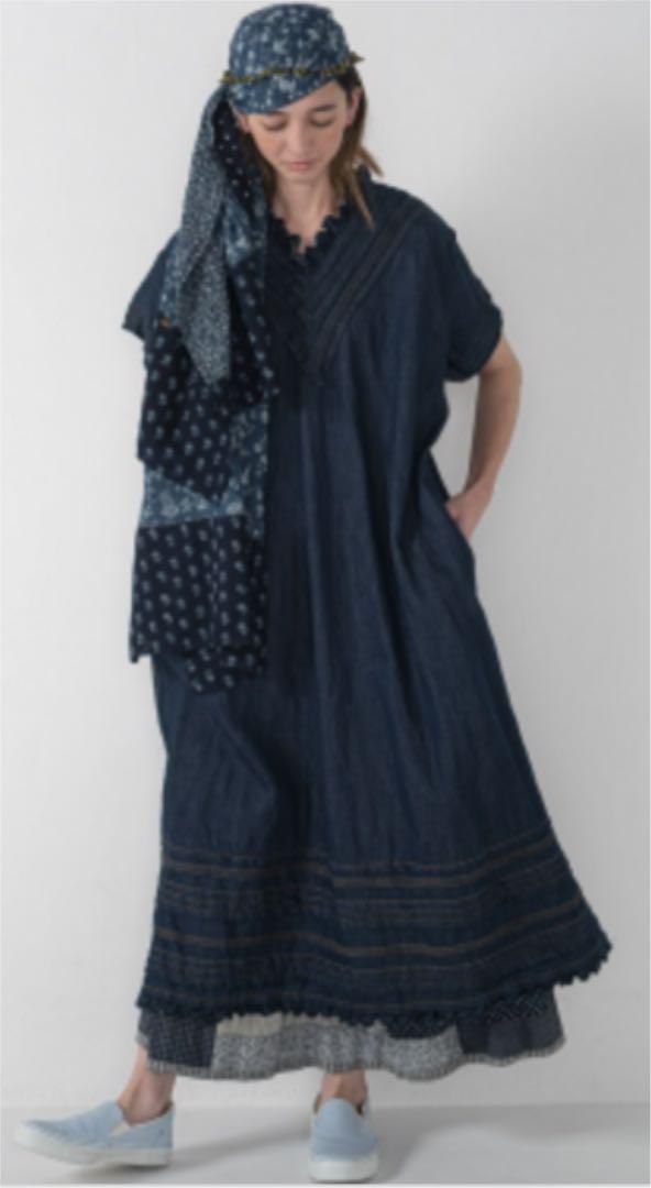 美品】45R 小麦デニムタックレースドレス（加工）ワンピース