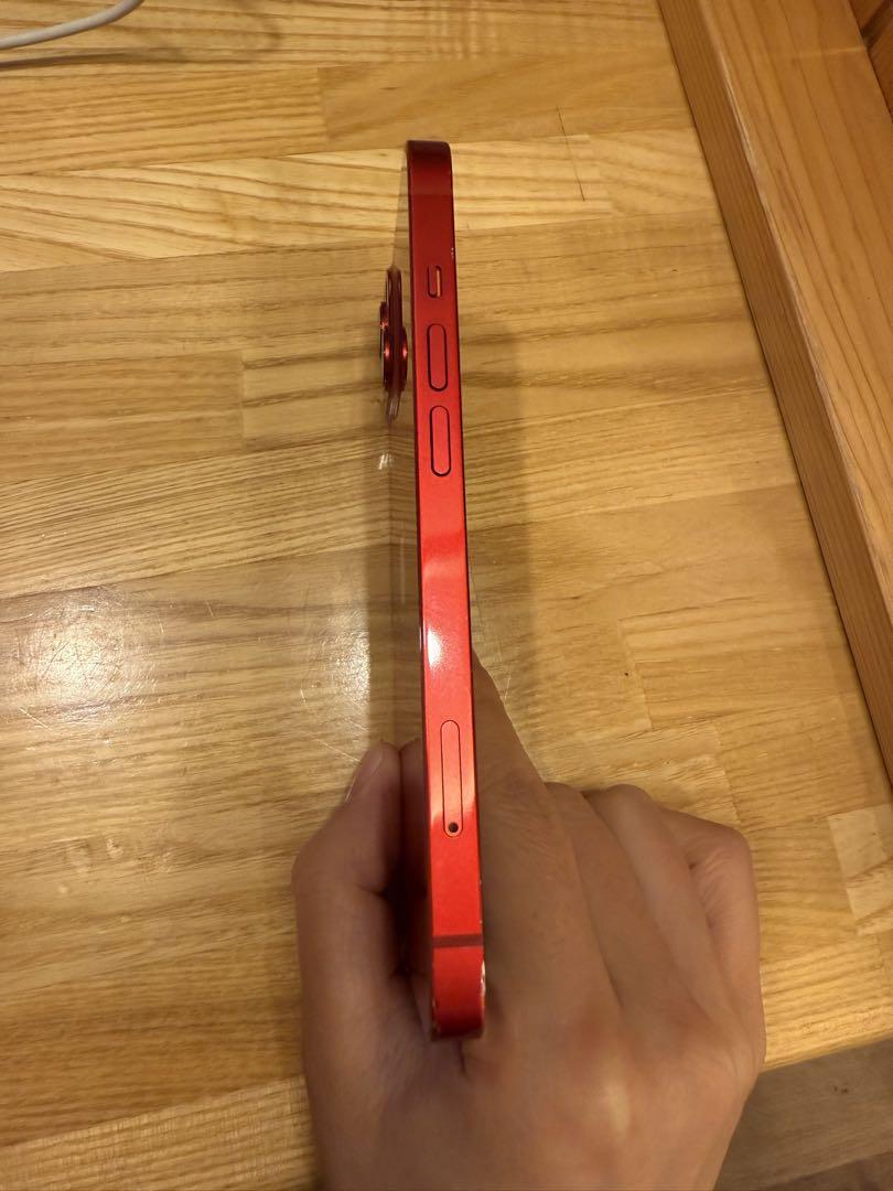 iPhone 13 256G レッド　海外バージョン