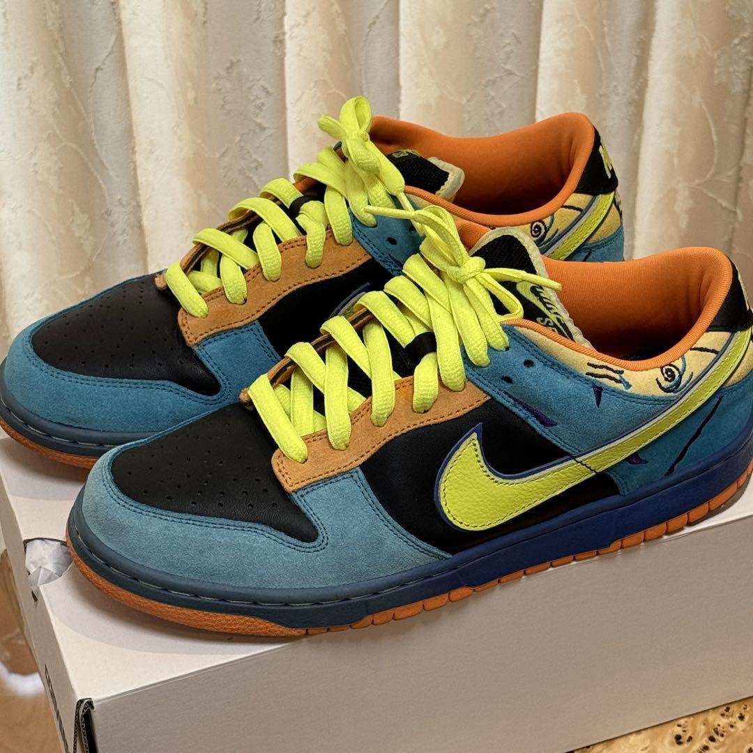Nike SB Dunk Low Skate or Die