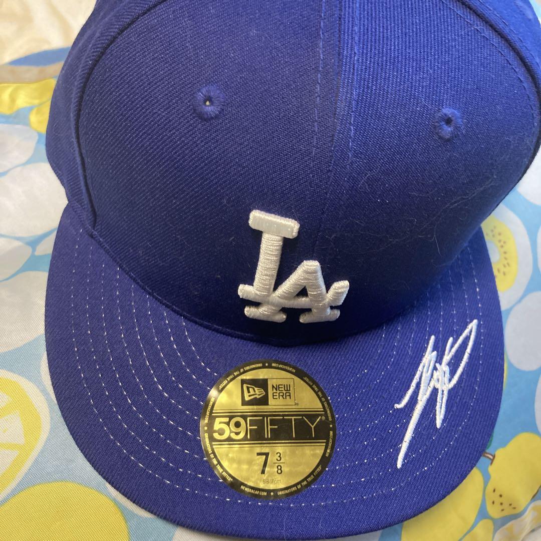 New Era 59FIFTY LAキャップ サイン入り 7 3/8 - メルカリ