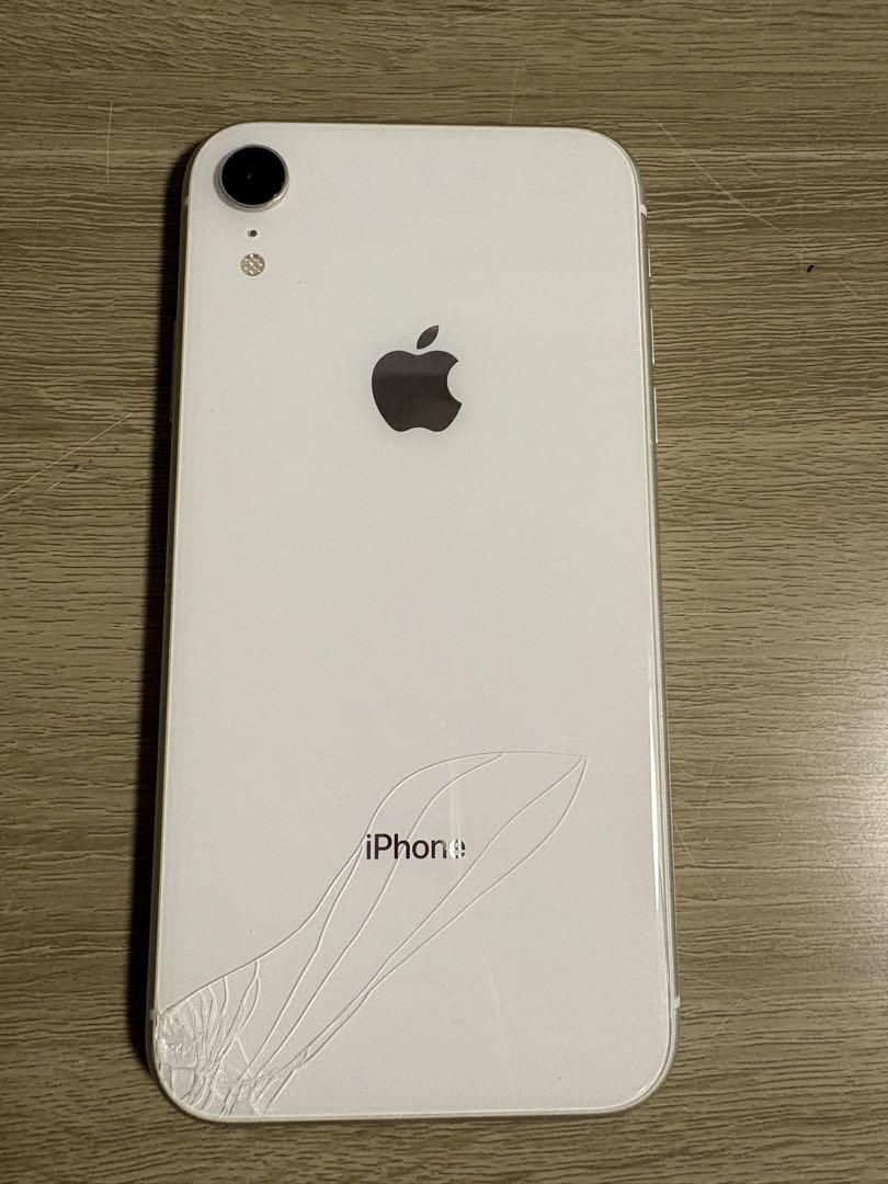 iPhone XR ホワイト 64GB　【SIMフリー】 値下げしました