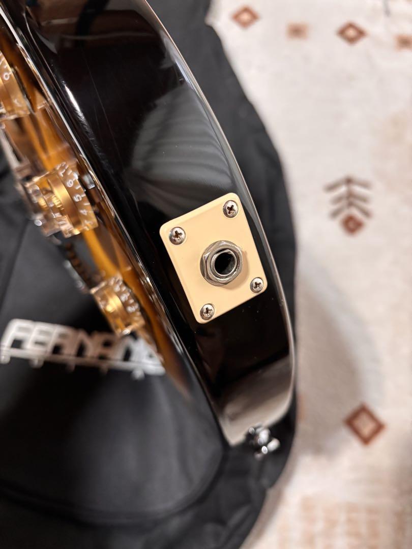 美品！メンテナンス済み　Epiphone Les Paul 100