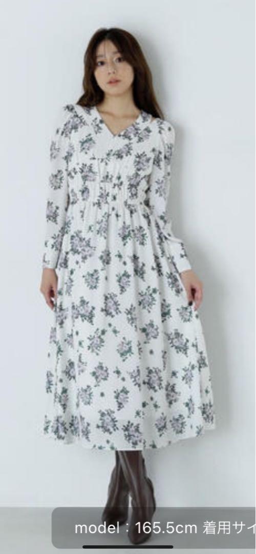 NATURAL BEAUTY BASIC新品スリットショルダープリントワンピース