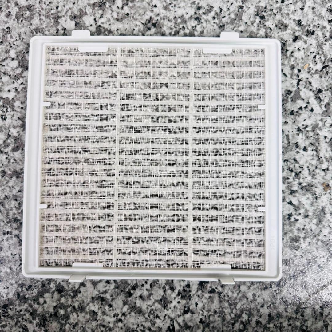 CORONA　コロナ　CD-P6318　除湿機　2018年製　ホワイト