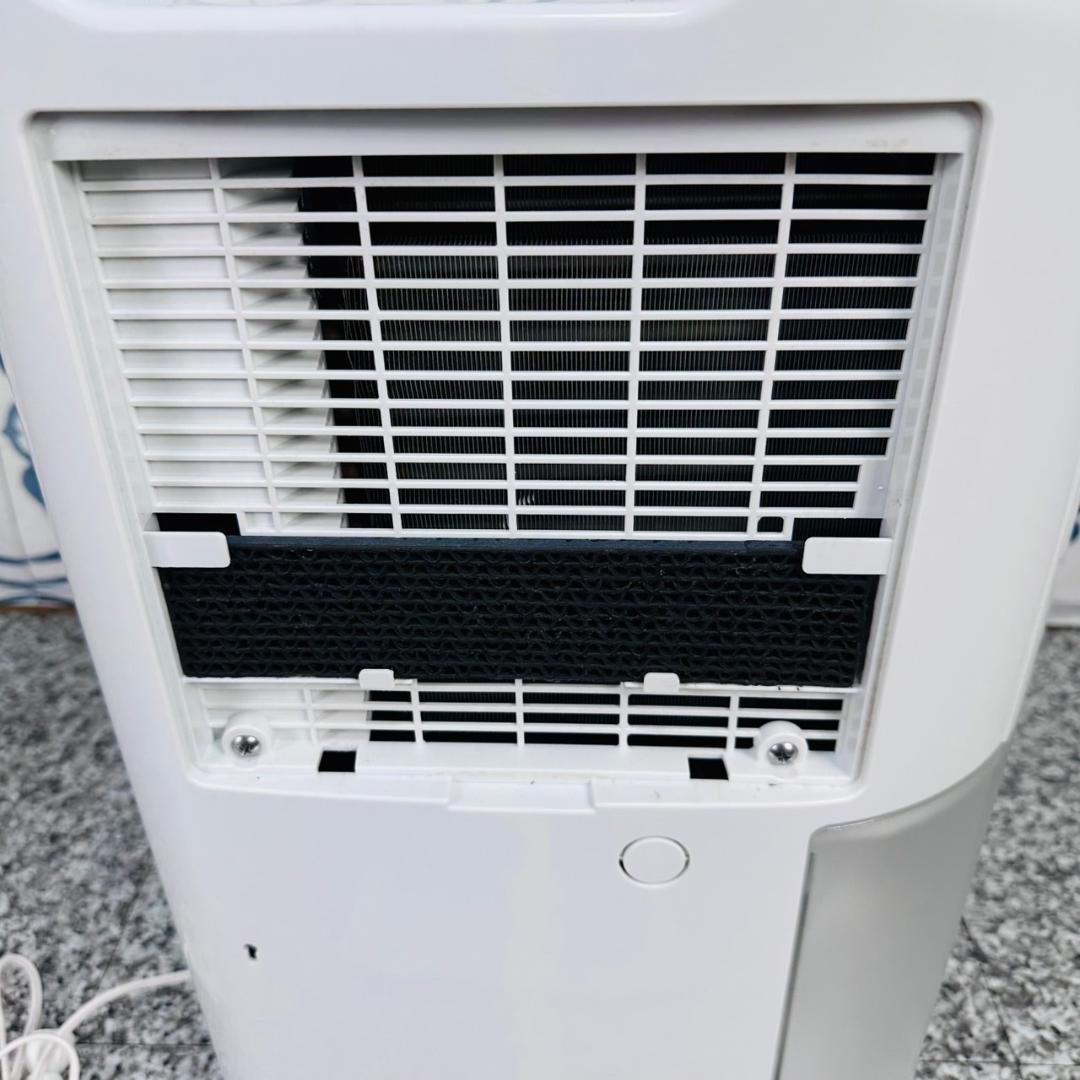 CORONA　コロナ　CD-P6318　除湿機　2018年製　ホワイト