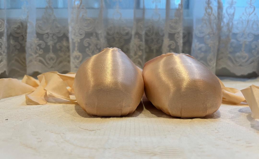Capezio トウシューズ コンテンポラ　4.5D