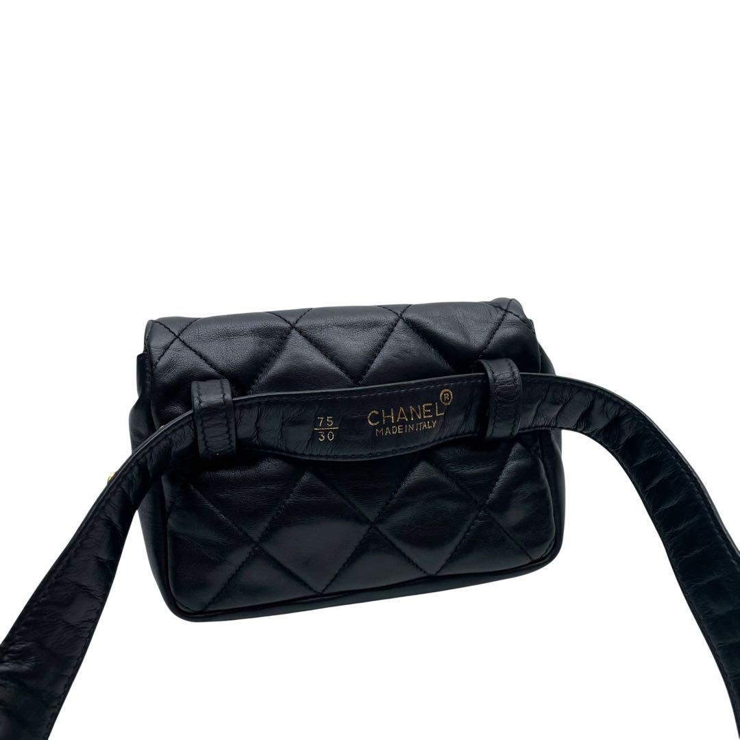 シャネル マトラッセ ラムスキン ウエストポーチ ボディバッグ ココマーク CHANEL - シャネル ウエストバッグ マトラッセ ココマーク