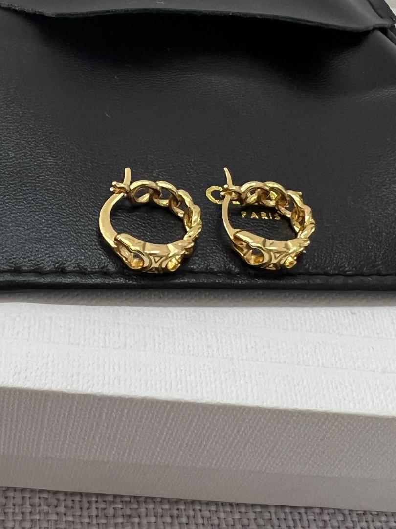 可愛い☆セリーヌ☆レディース ピアス