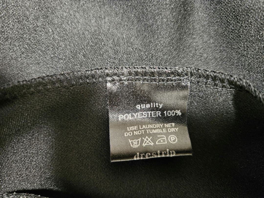 drestrip 黒 ジャージ