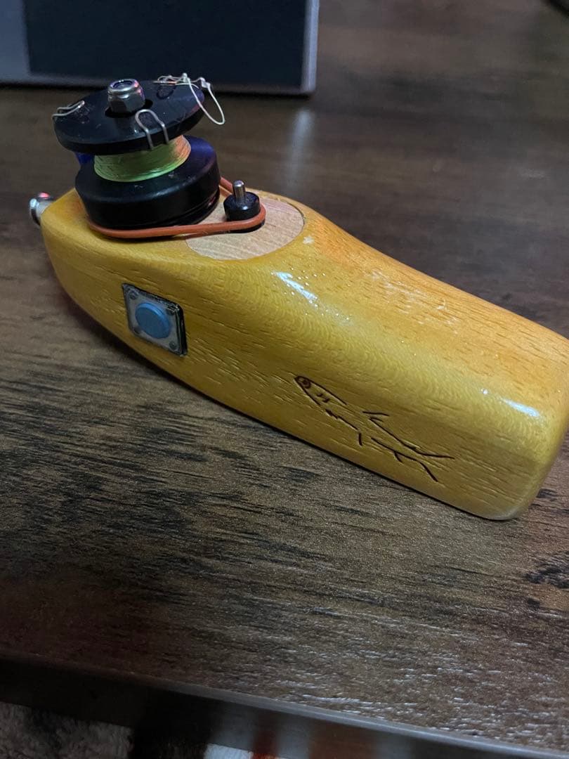 ワカサギ電動リール