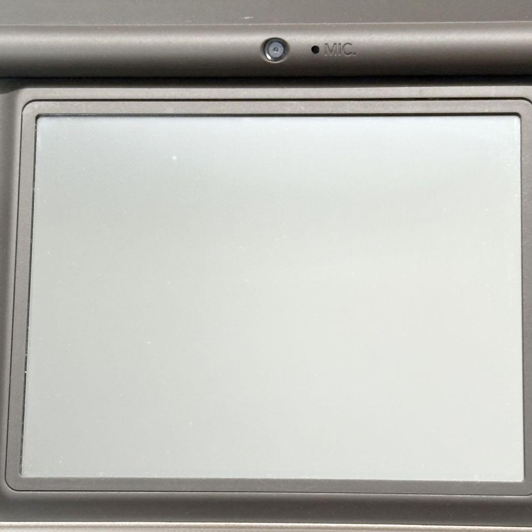 【液晶美品☆】ニンテンドー DSiLL ダークブラウン 本体のみ 動作確認済み