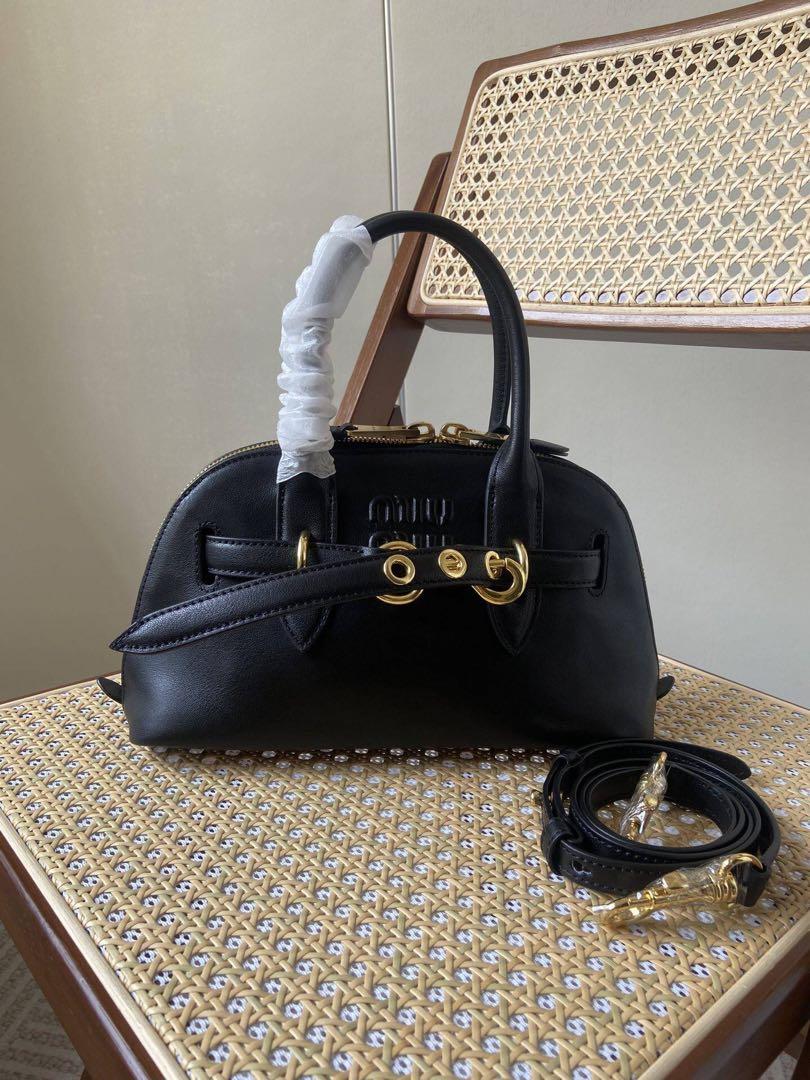 【新型未使用】MIU MIUレトロな双方向ファスナーバッグ