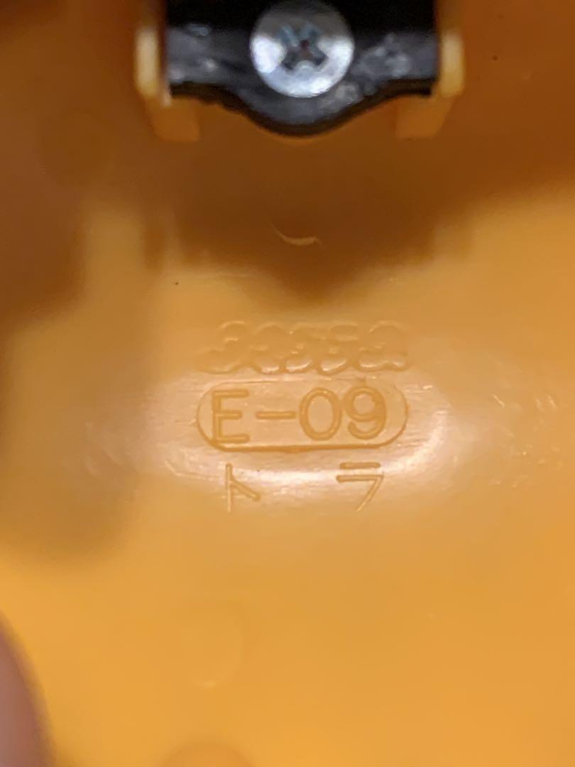 バンダイ　タマゴラス　トラ　E-09