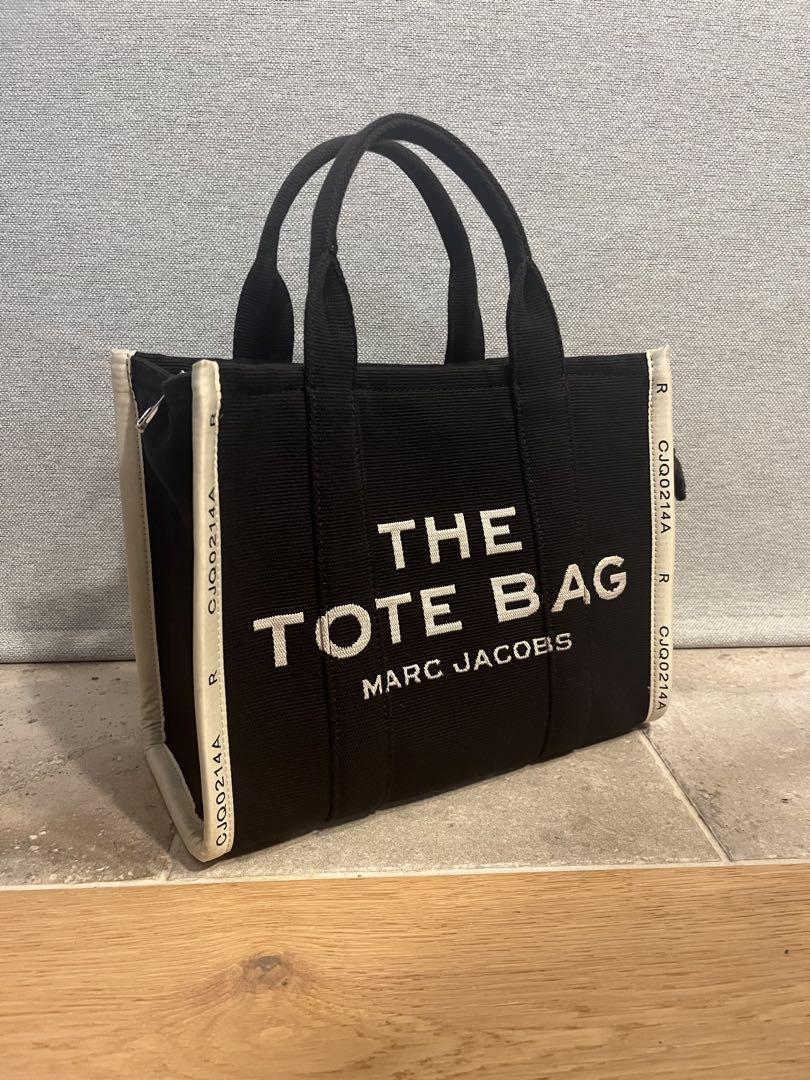 店内商品がすべてレジにて半額！！ MARC JACOBS ザ ジャカード トート バッグ ミディアム - メルカリ バッグ