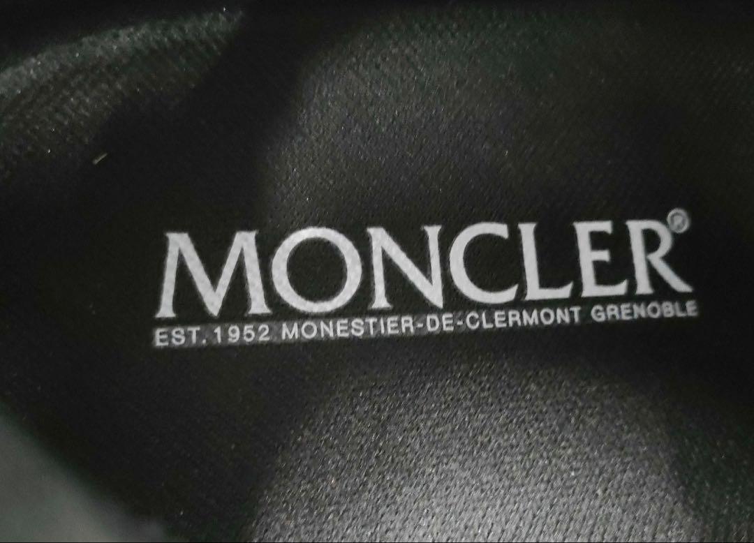 美品 MONCLER Trailgrip GTX トレーナー 25cm