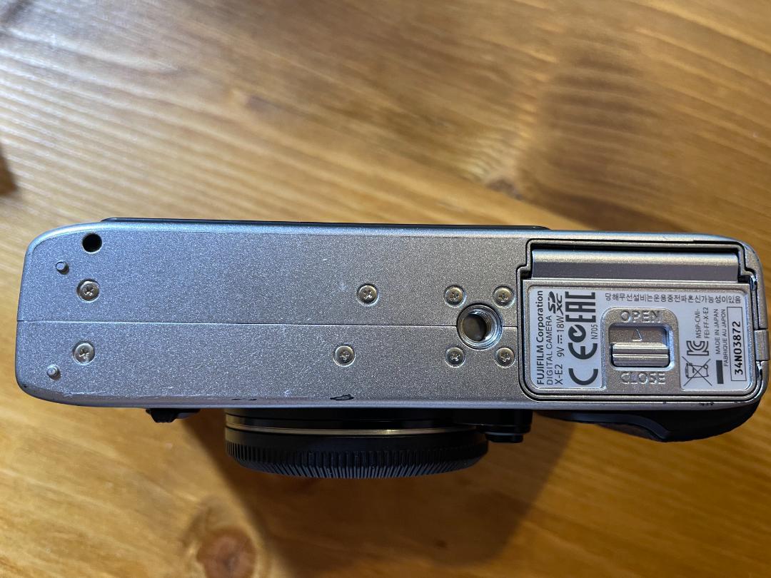 デジタルカメラ FUJIFILM X-E2