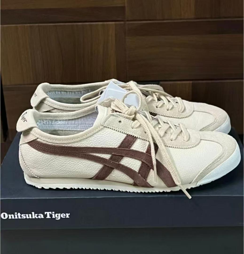 2足お選びいただくと、2足目が半額になります