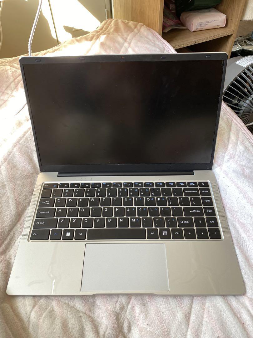 ノートPC本体 英語配列 DESKTOP-IEKUZNA ノートPC本体 英語配列 DESKTOP-IEKUZNAΩ