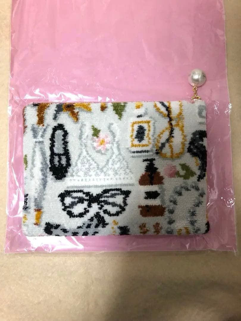 新品　フェィラー　ポーチ