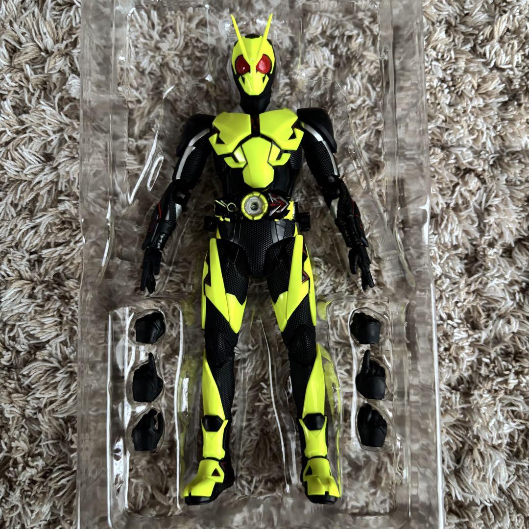仮面ライダーゼロワン　ゼロツー　フィギュアーツ　セット