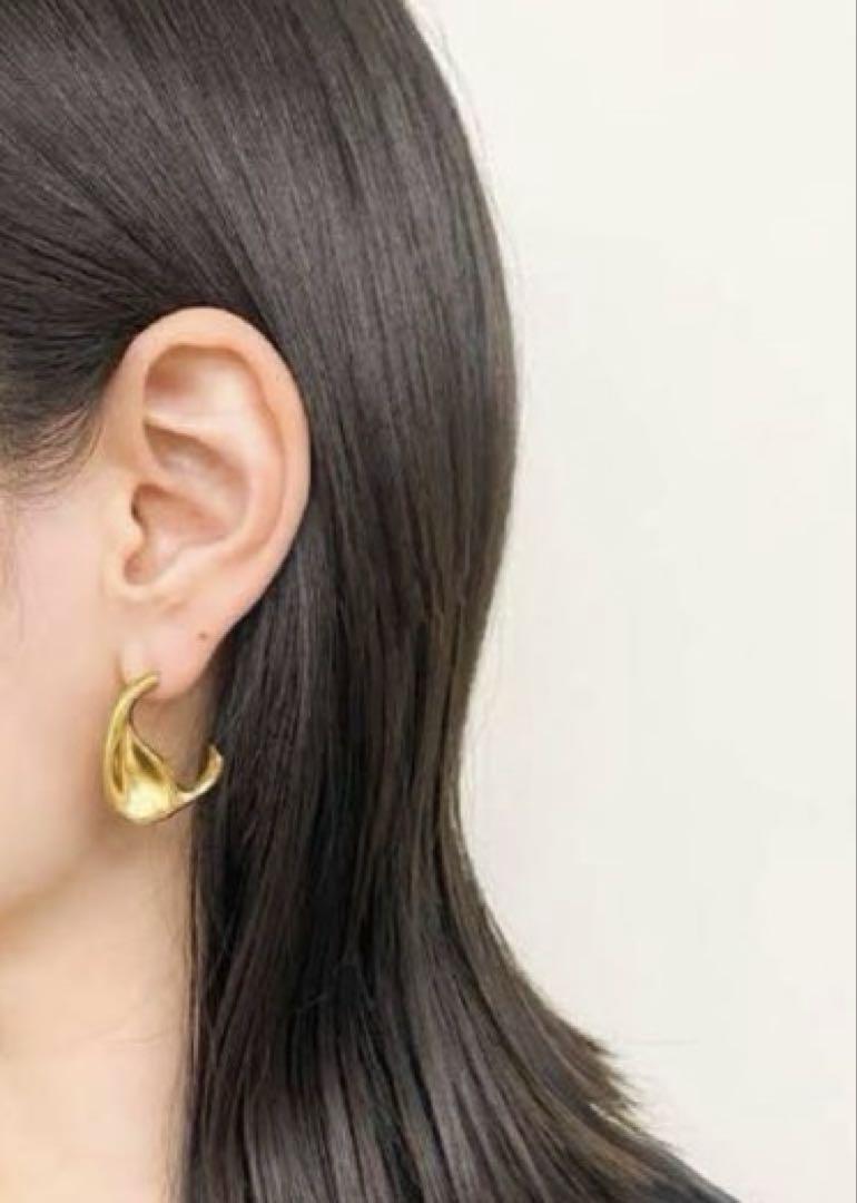 新品　ete エテ　ラスティックピアス　シルバー