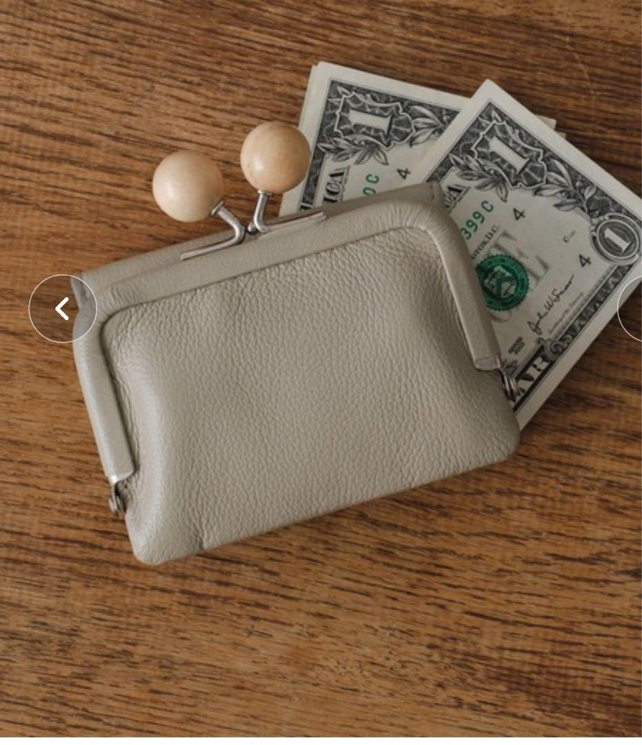 ACTUALLY ウッドビーズ がま口ミニ財布　グレイッシュベージュ