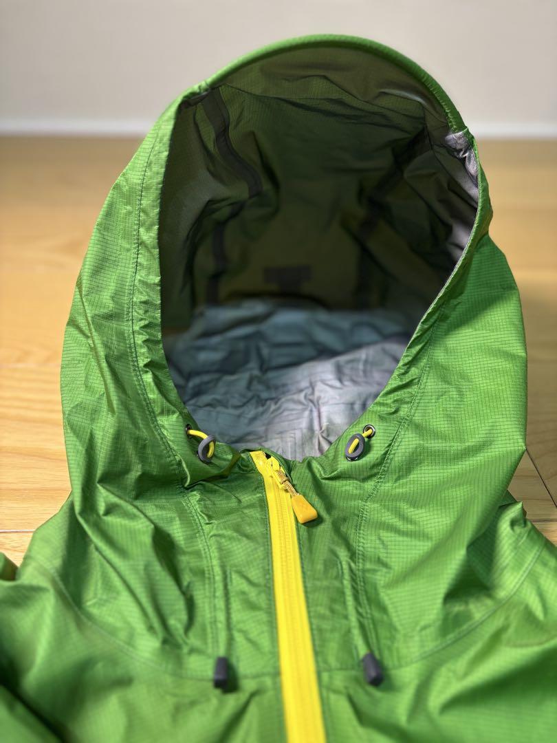 卍