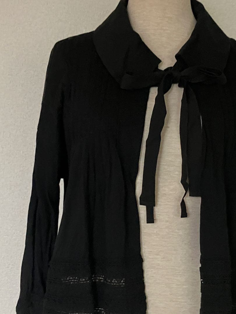 トリココムデギャルソン リボン付きブラック長袖ボレロ
