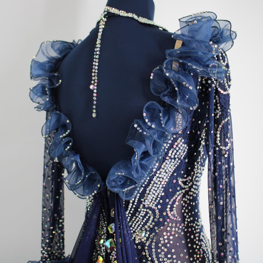 美品 社交ダンス衣装】ネイビー×豪華フリル TAKADANCE 美品 社交ダンス衣装】ネイビー×豪華フリル TAKADANCE