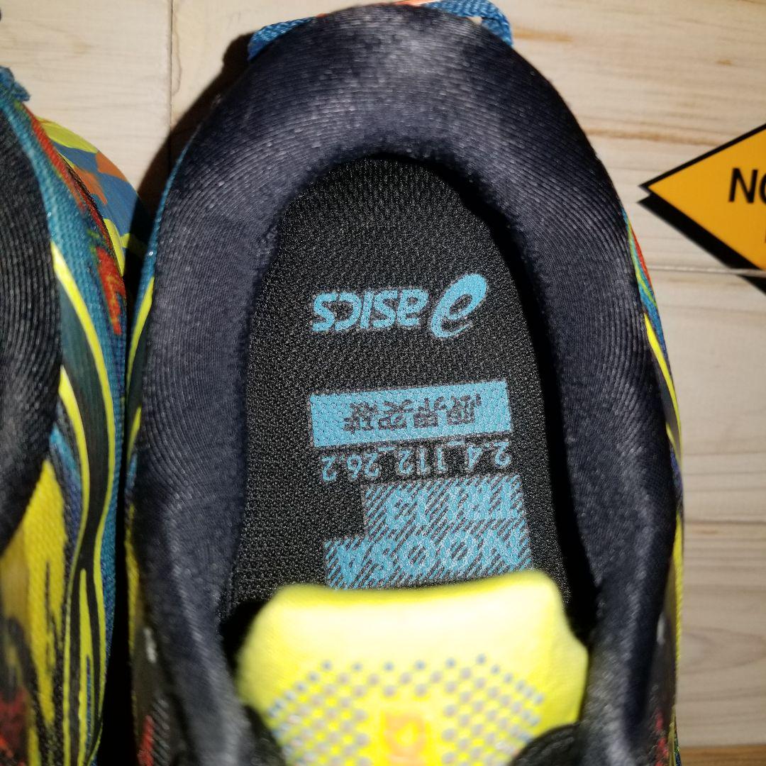 美品 asics ゲルヌーサトライ13 日本未発売カラー 26.5