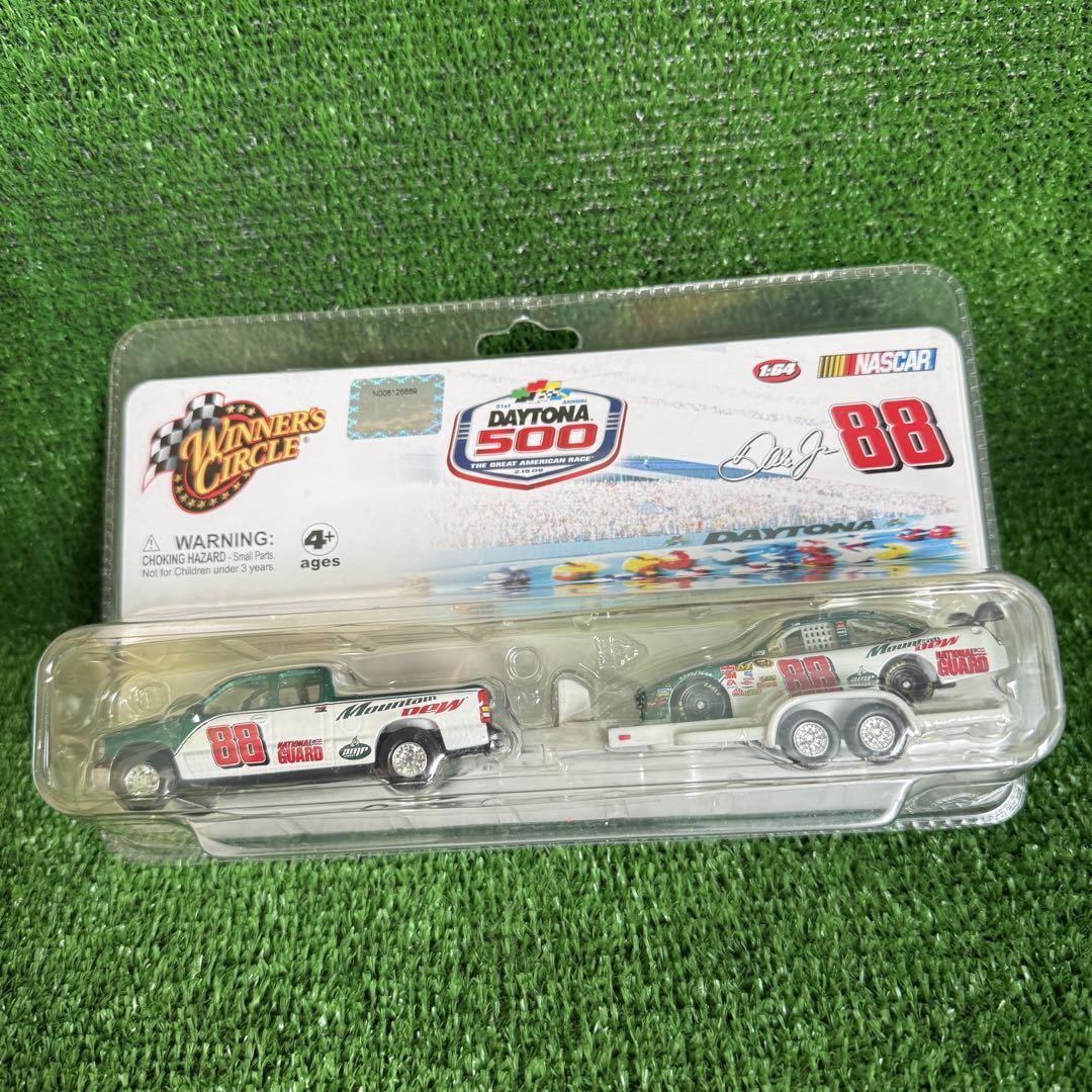＆【A0243-2】1/64ナスカー デイル・アーンハートJr. #88 模型車