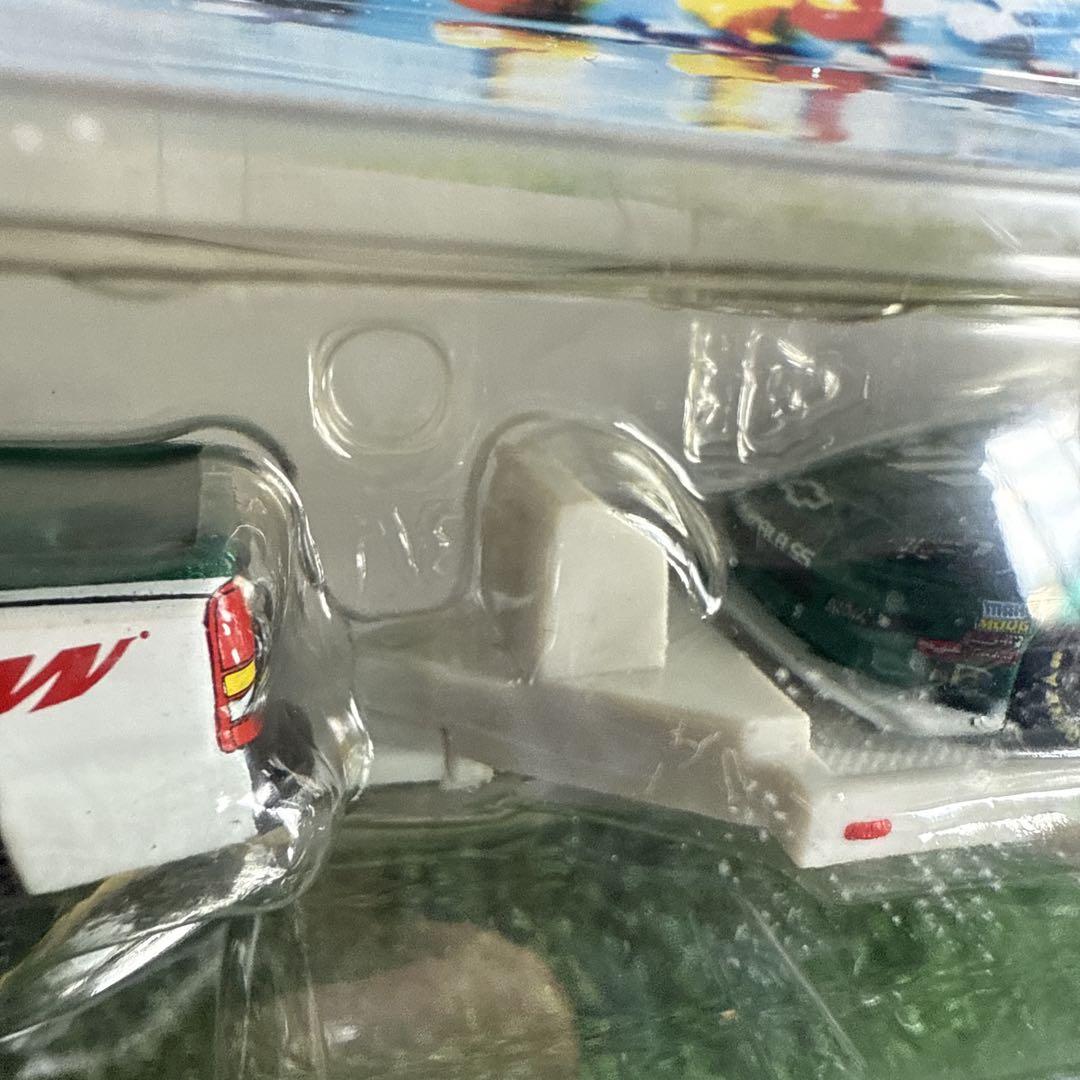 ＆【A0243-2】1/64ナスカー デイル・アーンハートJr. #88 模型車