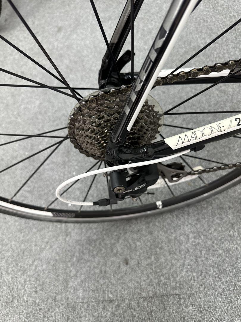 Trek madone 2.1 ロードバイク　アルミフレーム　シマノ105