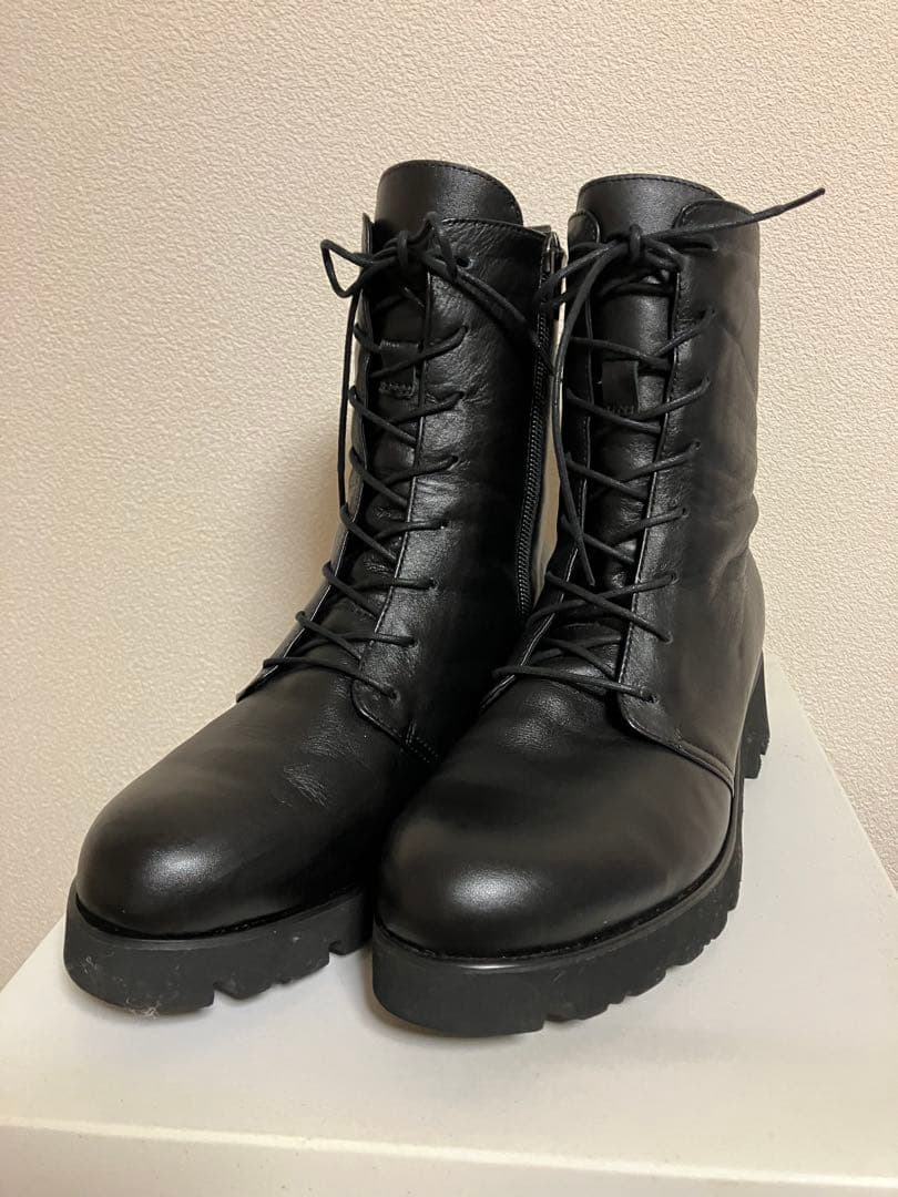 BeauFortラウンドトゥタンクソールレースアップブーツ/ブラック23.5cm