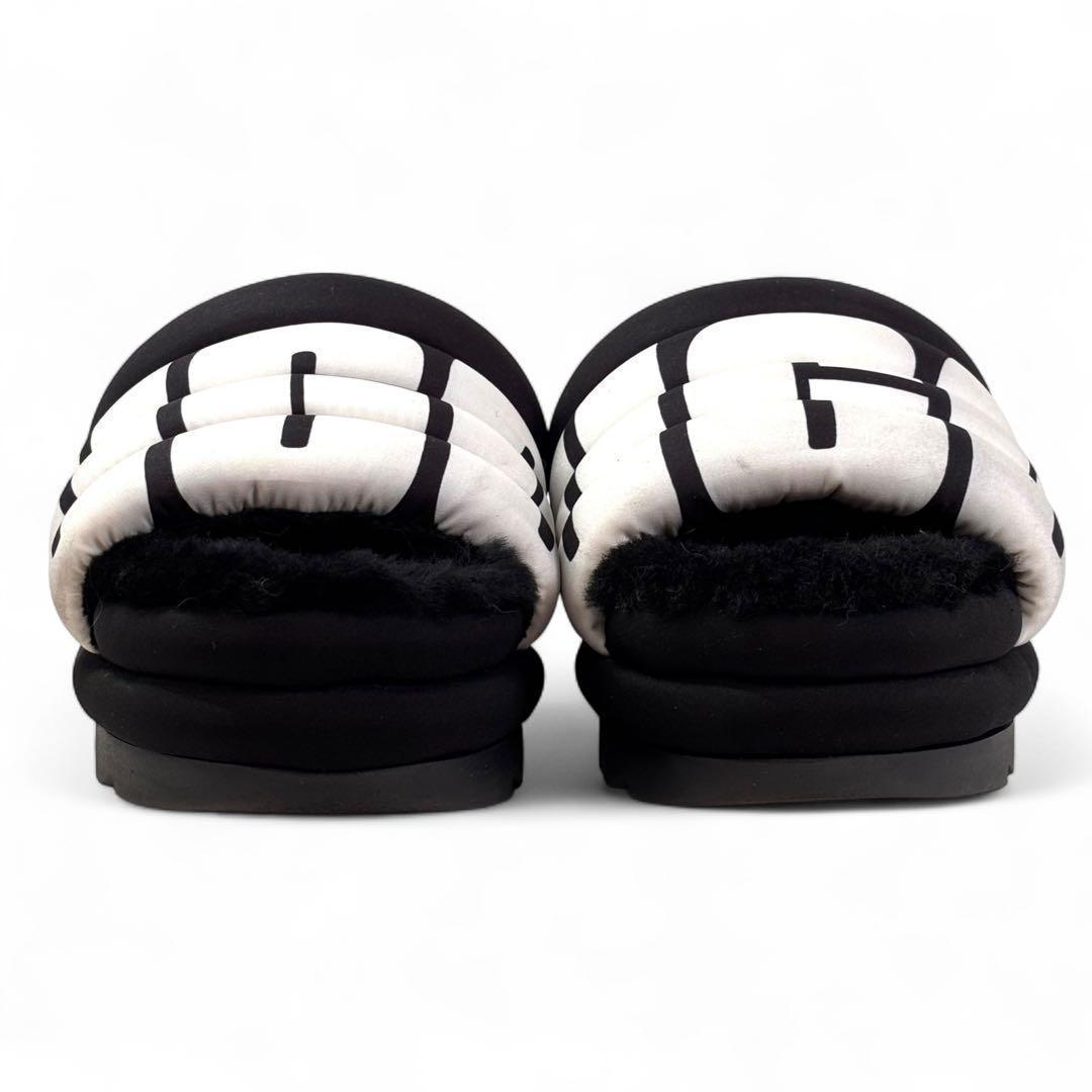 【ほぼ未使用品】UGG アグ サンダル 黒 マキシ グラフィック スライド UGG W MAXI GRAPHIC SLIDE BLACK / BLACK 22FW-I（アグ マキシ