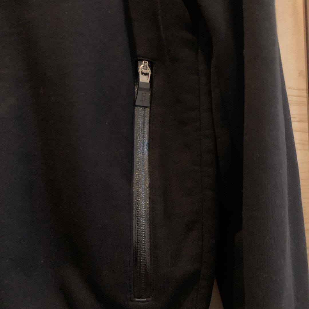 背筋ピン HERNO Laminar　パーカースウェット　ブラック